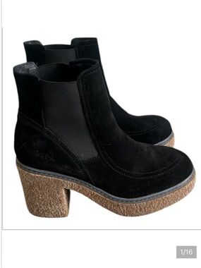 Bos. & Co. Papio Chunky Lug Sole Black Waterproof Leather Chelsea Boots EU 39